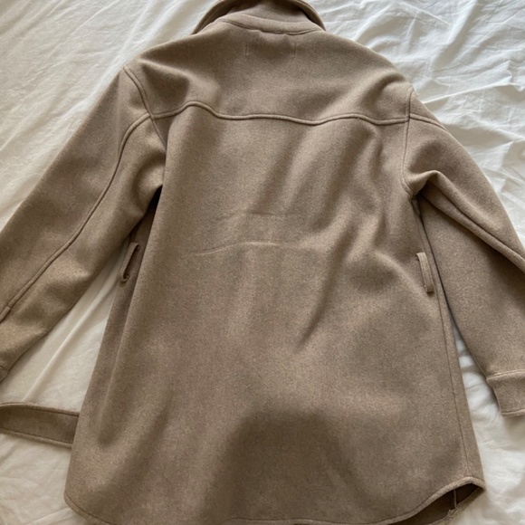 Zara Shaket - Picture 4 of 4